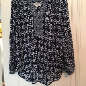 Blue and white tunic